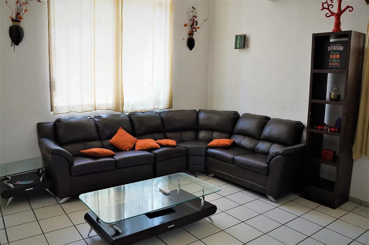 Lava House Hotel Cancun Homestay